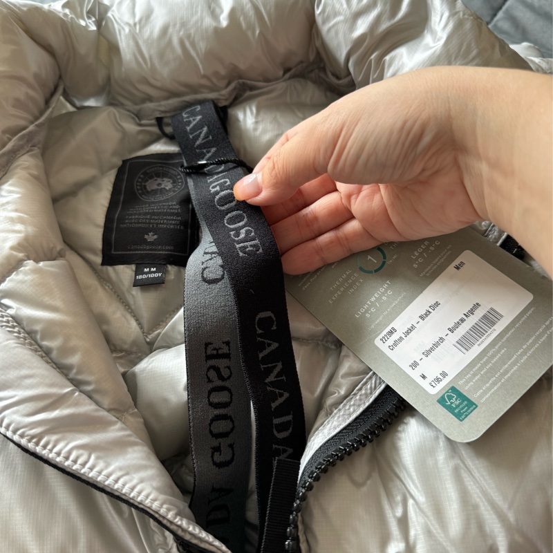 Canada goose 男裝銀色羽絨外套-1