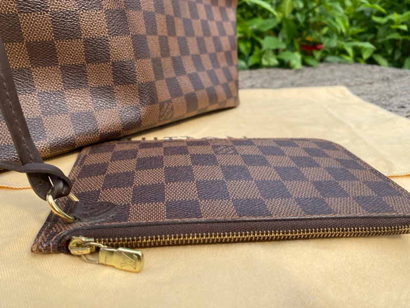 近新Louis Vuitton棋盤格Neverfull PM小款抽繩束口購物包M40600原N41359-10