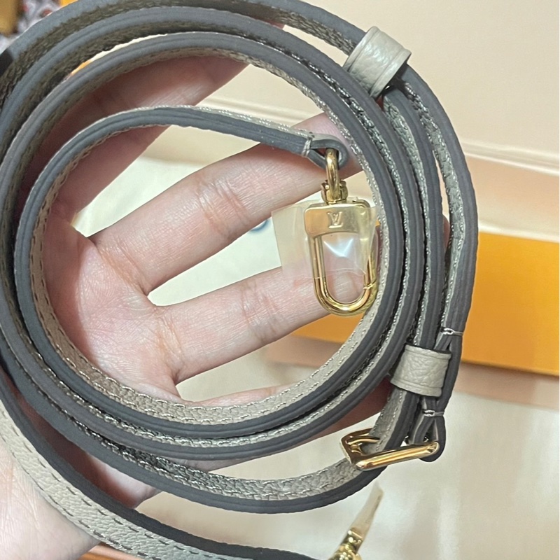 lv Nano Diane 小法棍 大象灰 m83300-4