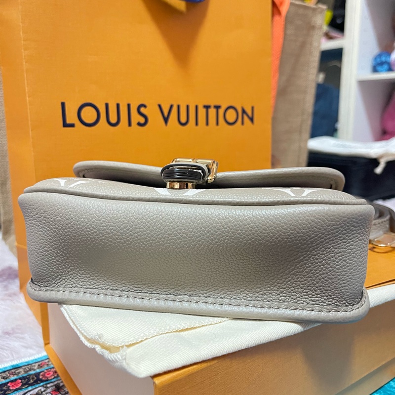 lv Nano Diane 小法棍 大象灰 m83300-8