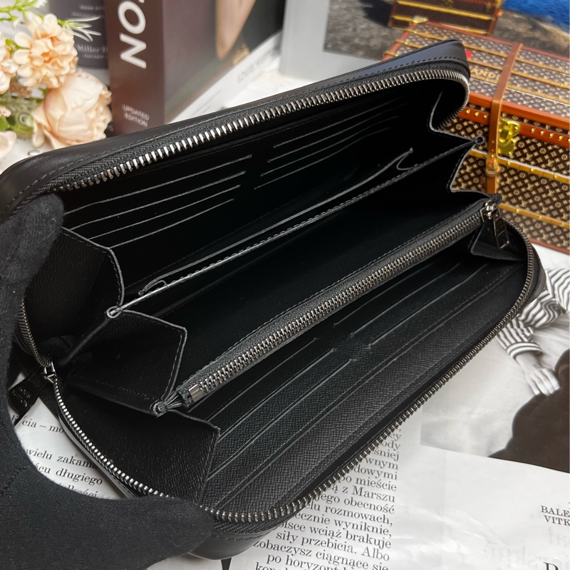 LV Zippy XL 經典黑花手拿包長夾 M61698 《台灣購證》-17