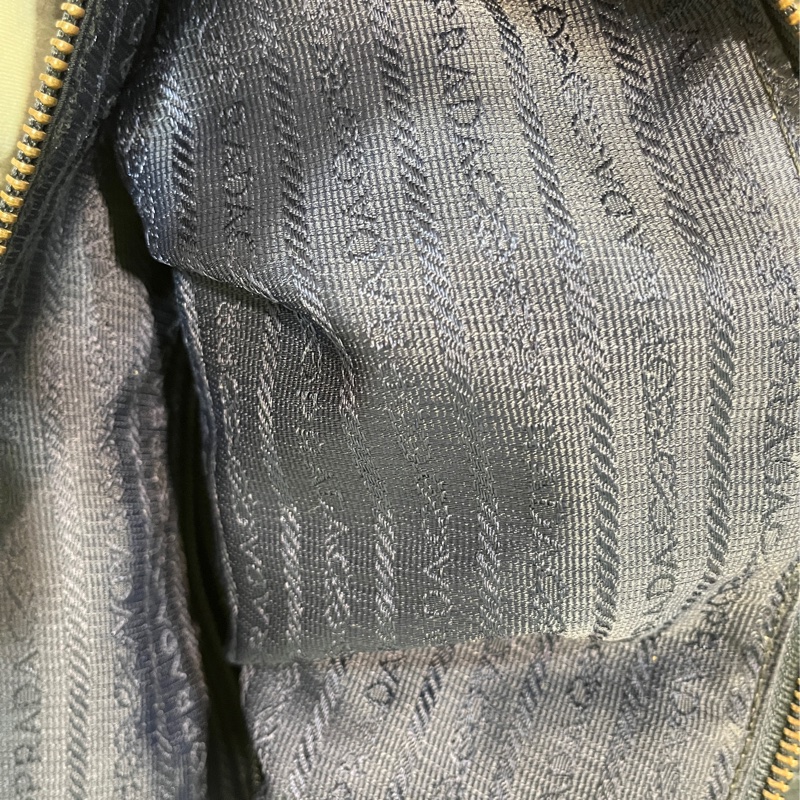 《保留中》Prada尼龍降落傘包《中號/靛藍色/寶藍色/深藍色》-7