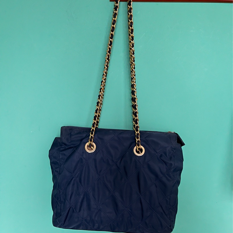 《保留中》Prada尼龍降落傘包《中號/靛藍色/寶藍色/深藍色》-2