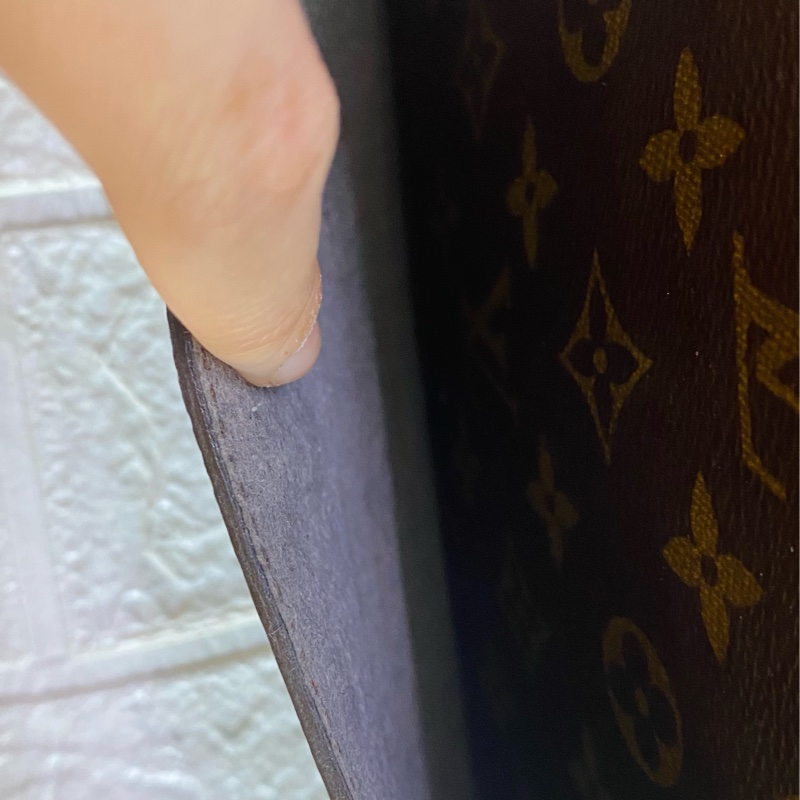 Lv老花中古手拿包化妝包洗漱包改斜背-16