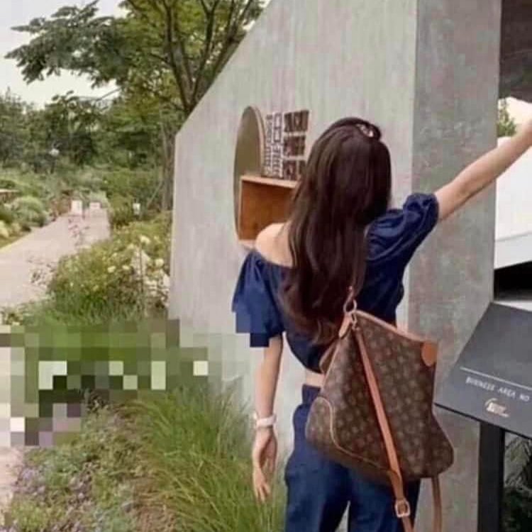 LV Delightful ( MM /中)🌈實品拍照🌈 M40353 肩背包~二手整體約9.5成新-38