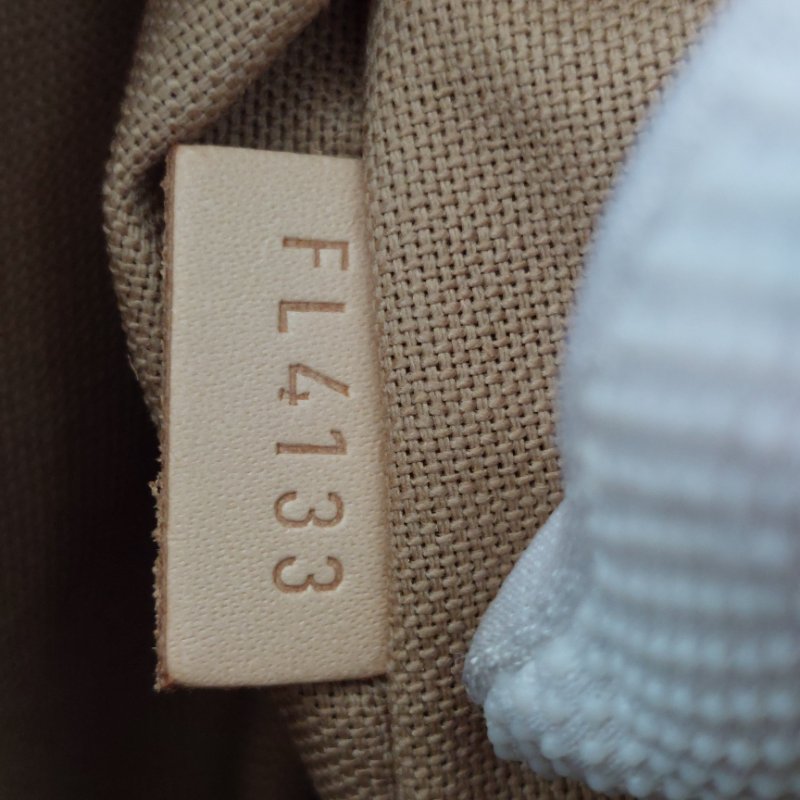 LV Delightful ( MM /中)🌈實品拍照🌈 M40353 肩背包~二手整體約9.5成新-56