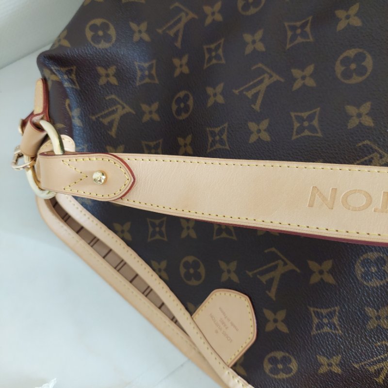 LV Delightful ( MM /中)🌈實品拍照🌈 M40353 肩背包~二手整體約9.5成新-70
