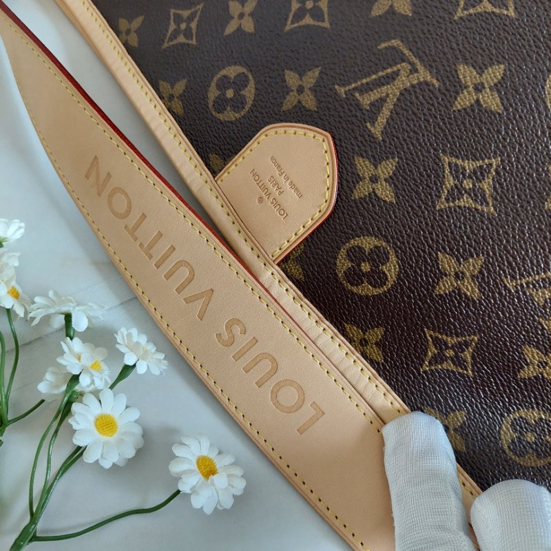 LV Delightful ( MM /中)🌈實品拍照🌈 M40353 肩背包~二手整體約9.5成新-85