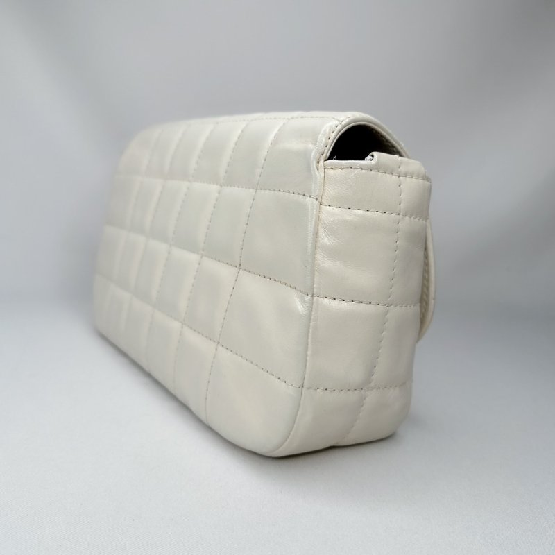 CHANEL 白冰格紋鏈帶肩背包-4