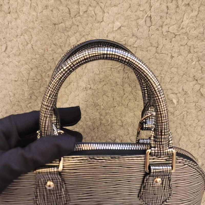 ♥520優惠♥LOUIS VUITTON Epi Platine Alma BB M54827 手提 肩背包-15