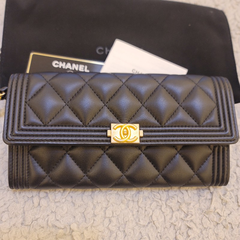 ♥520優惠♥Chanel 香奈兒 Boy系列 黑金長夾-1