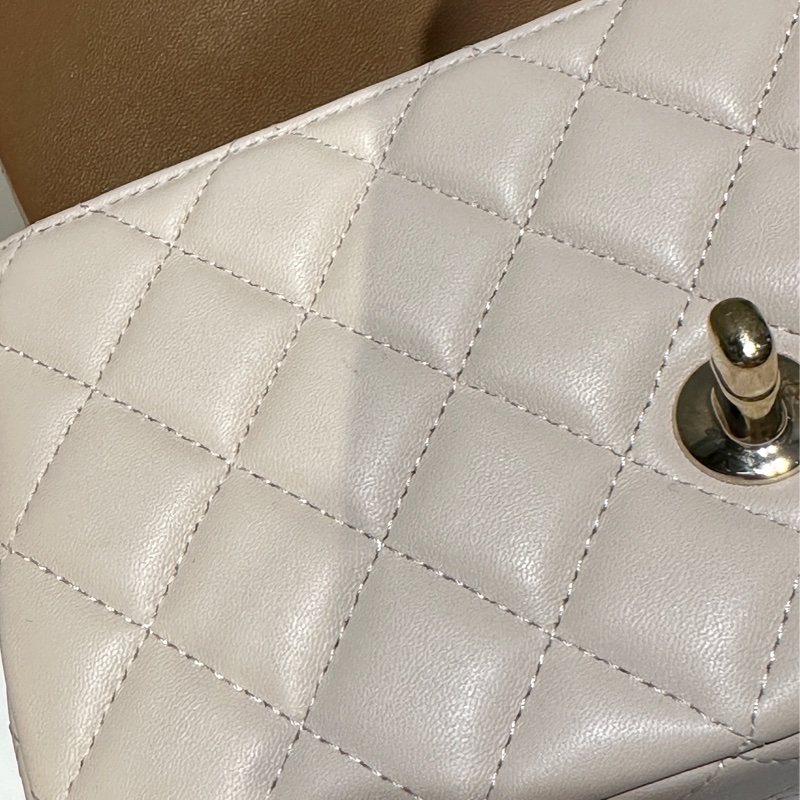 CHANEL23p cf mini handle奶茶拼色-7