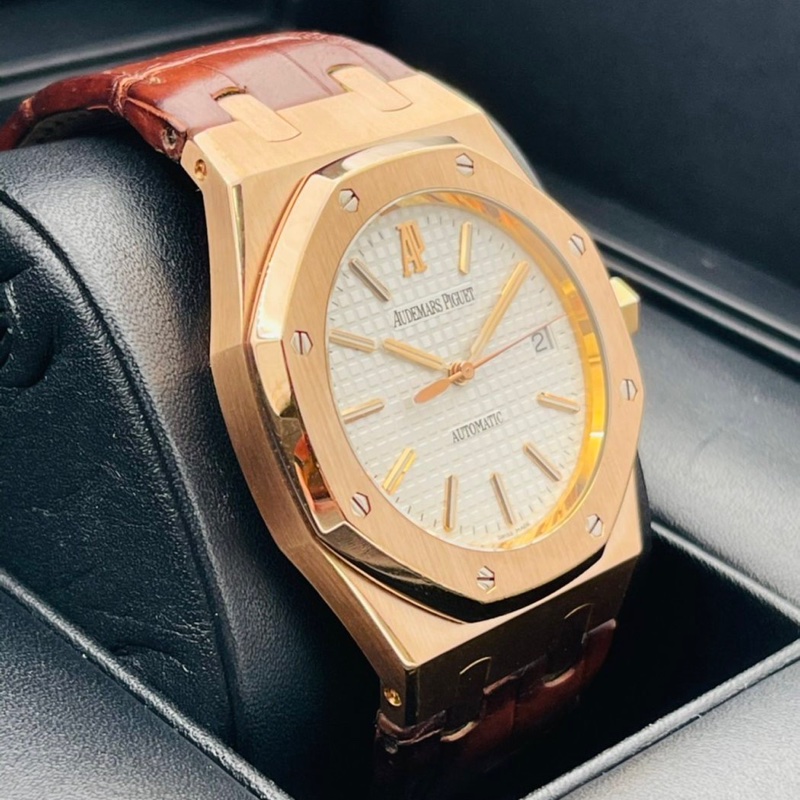 Audemars Piguet 愛彼 Royal Oak 皇家橡樹 15300or 玫瑰金 白面皮帶 自動上鍊 39mm-2