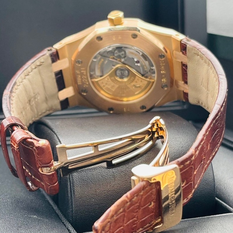 Audemars Piguet 愛彼 Royal Oak 皇家橡樹 15300or 玫瑰金 白面皮帶 自動上鍊 39mm-3