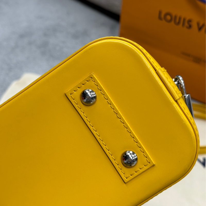 全網最低⬇️🔥包況九成新💫🈶原廠塵袋🈶原廠紙袋🔥Lv水波紋貝殼包黃色💛-5