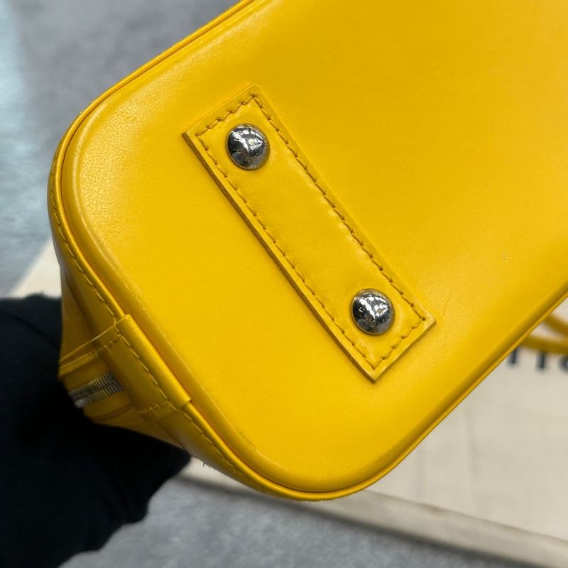 全網最低⬇️🔥包況九成新💫🈶原廠塵袋🈶原廠紙袋🔥Lv水波紋貝殼包黃色💛-6