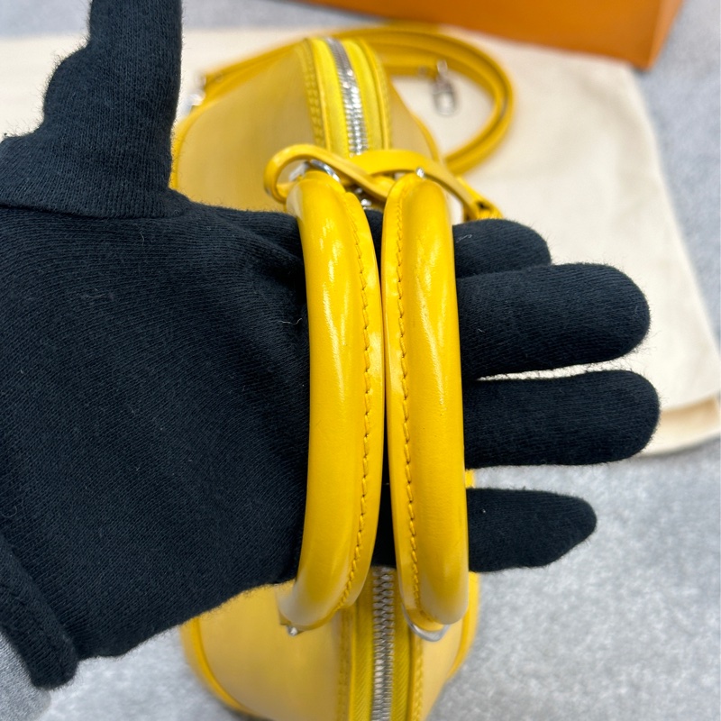 全網最低⬇️🔥包況九成新💫🈶原廠塵袋🈶原廠紙袋🔥Lv水波紋貝殼包黃色💛-10