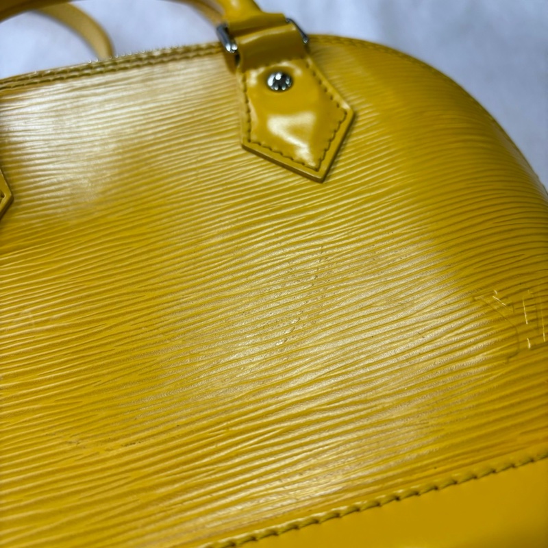 全網最低⬇️🔥包況九成新💫🈶原廠塵袋🈶原廠紙袋🔥Lv水波紋貝殼包黃色💛-24