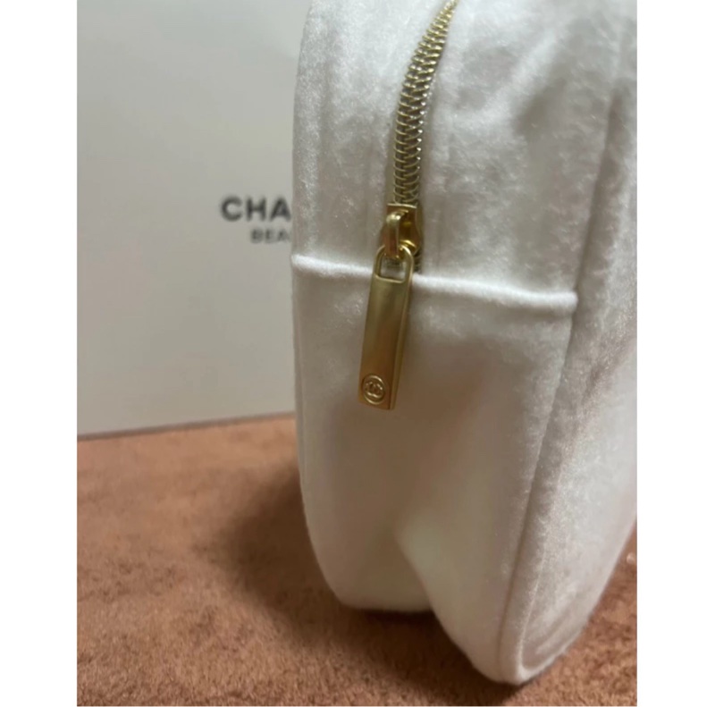 Chanel 白色化妝包-5