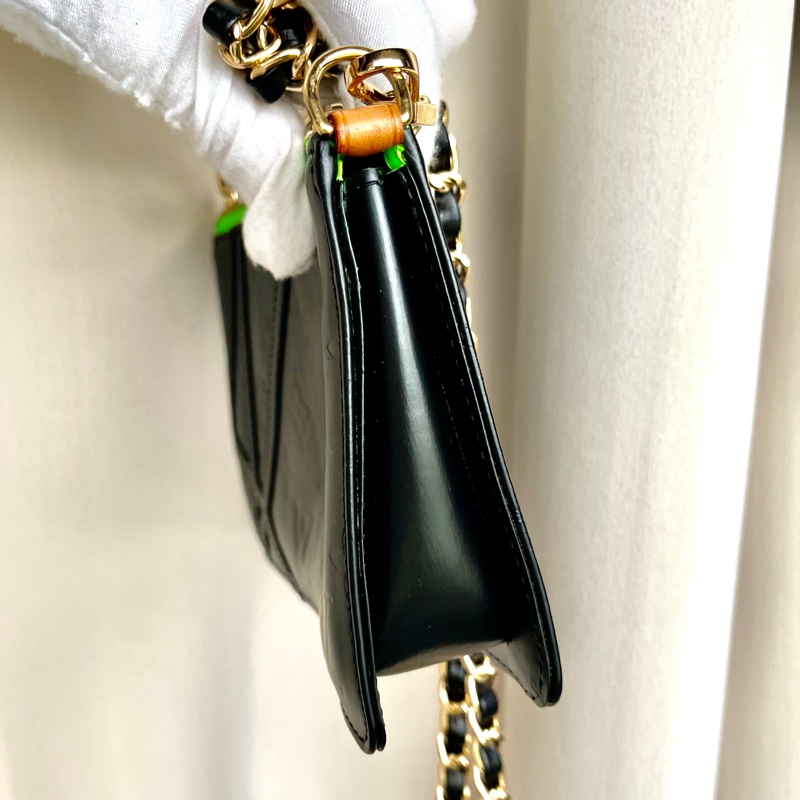 （💫暑期大特價🔥） LV 極度限量款 Robert Wilson聯名 肩背包 腋下包 手提包-6