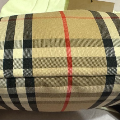 Burberry經典款格紋腰包 95成新（米色）百貨公司購入-5