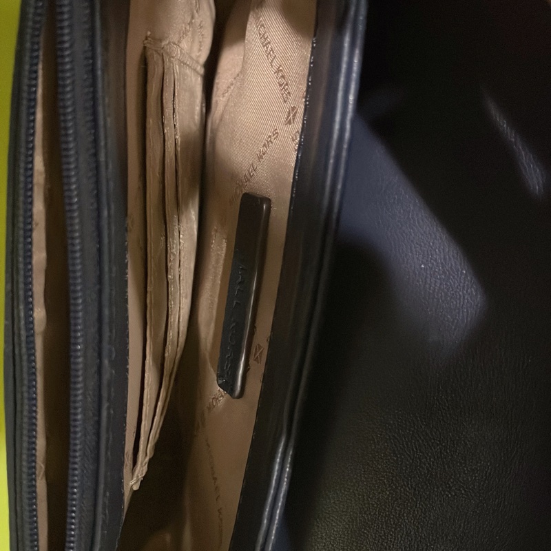 Michael kors小羊皮方包-5