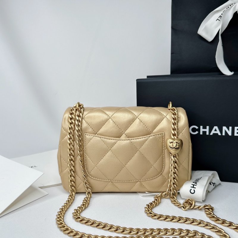 CHANEL Mini Coco愛心金球方胖-1