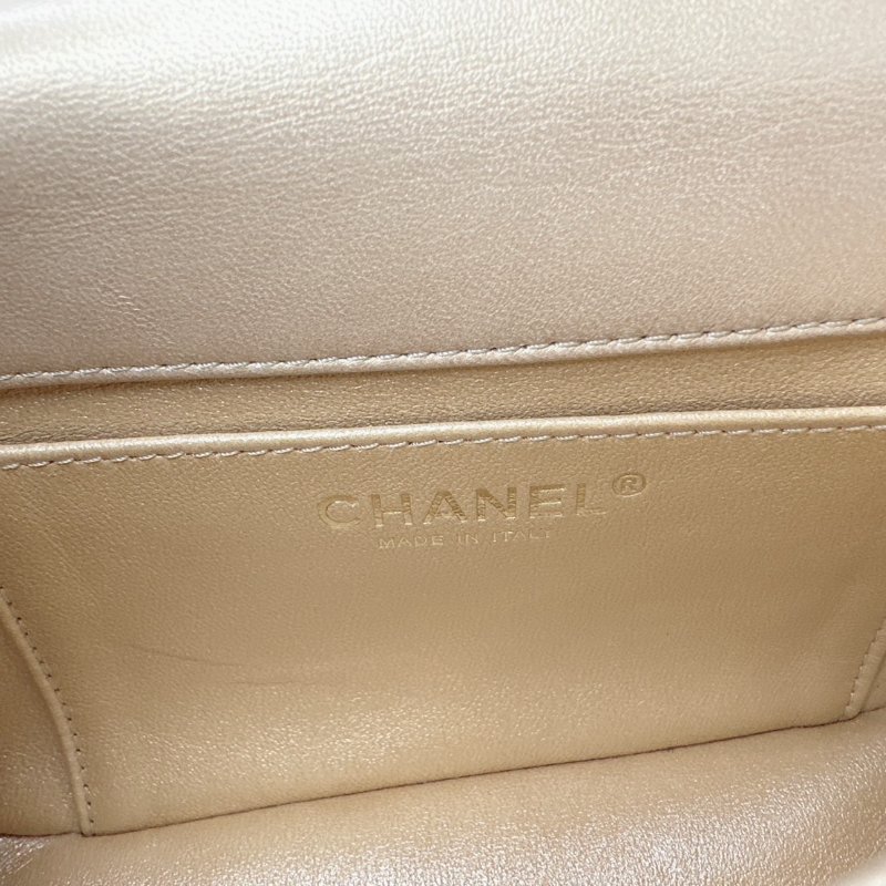 CHANEL Mini Coco愛心金球方胖-9