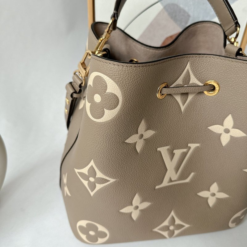 LV Neonoe MM 斑鳩灰大花束口水桶包 附萬用包 M45555-8