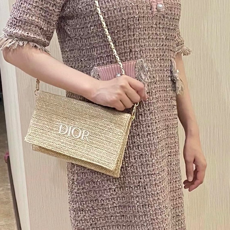 Dior迪奧手拿鏈條草編包-19