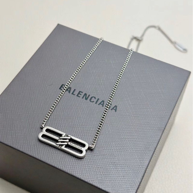 BALENCIAGA 巴黎世家BB ICON NECKLACE IN ANTIQUE SILVER-1