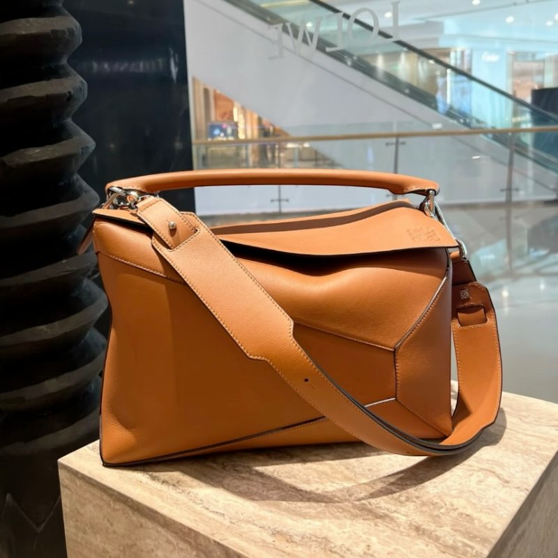 🎉新品好折扣✨Loewe 大款經典小牛皮 Puzzle包 焦糖色-6