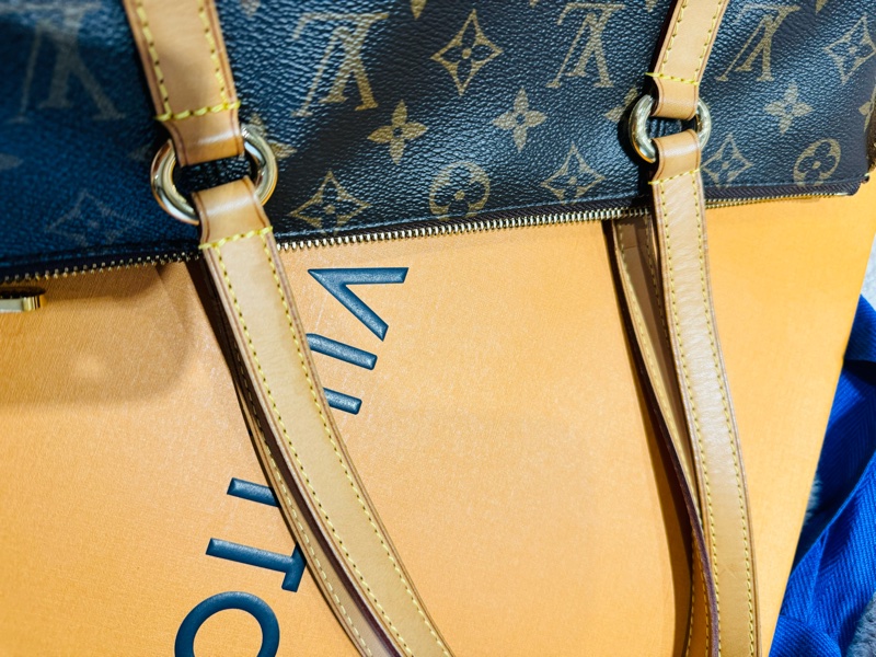 LV閒置正品 經典老花TotallyPM 托特包 肩背包-9