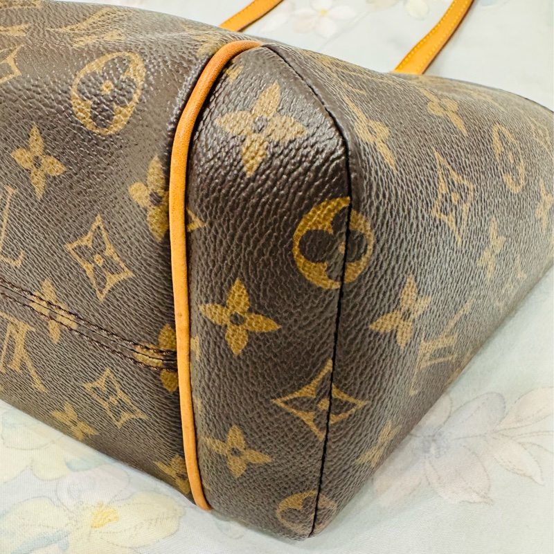 LV閒置正品 經典老花TotallyPM 托特包 肩背包-22