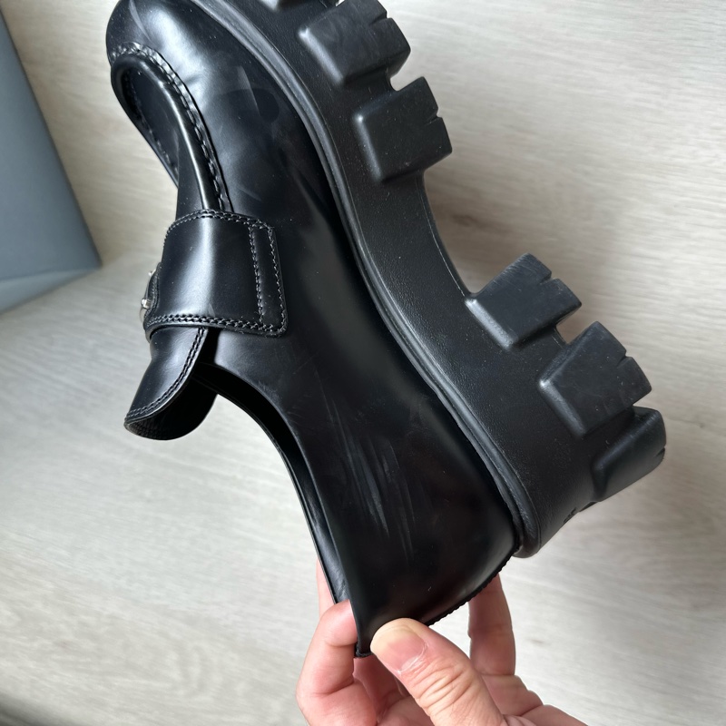 prada爆款monolith樂福增高鞋-10