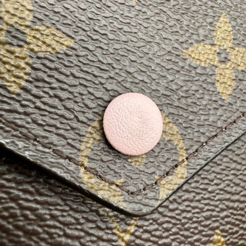 LV 三折豆豆錢包-3