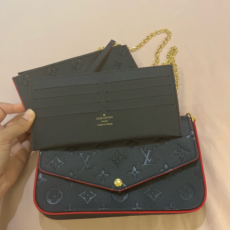 LV 路易威登 海軍藍 紅邊 雙拚色 皮革 壓紋 三合一 金鍊 信封 WOC包 M64099 鏈子包 單肩包-0