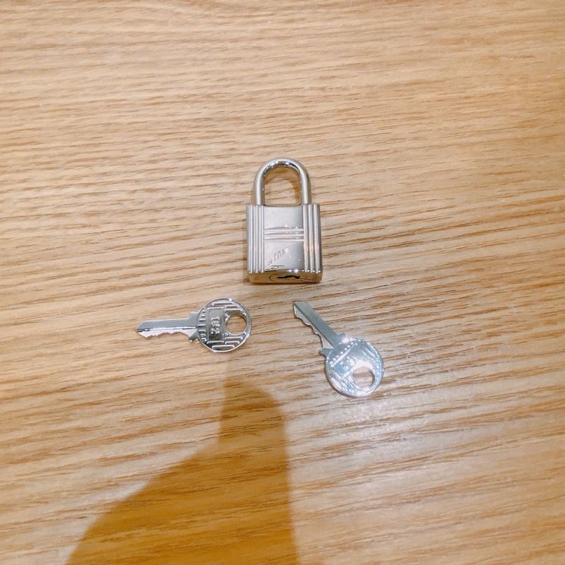 HERMES 愛馬仕中號菜籃子三拼色手拿包包PICOTIN 22 TC-14