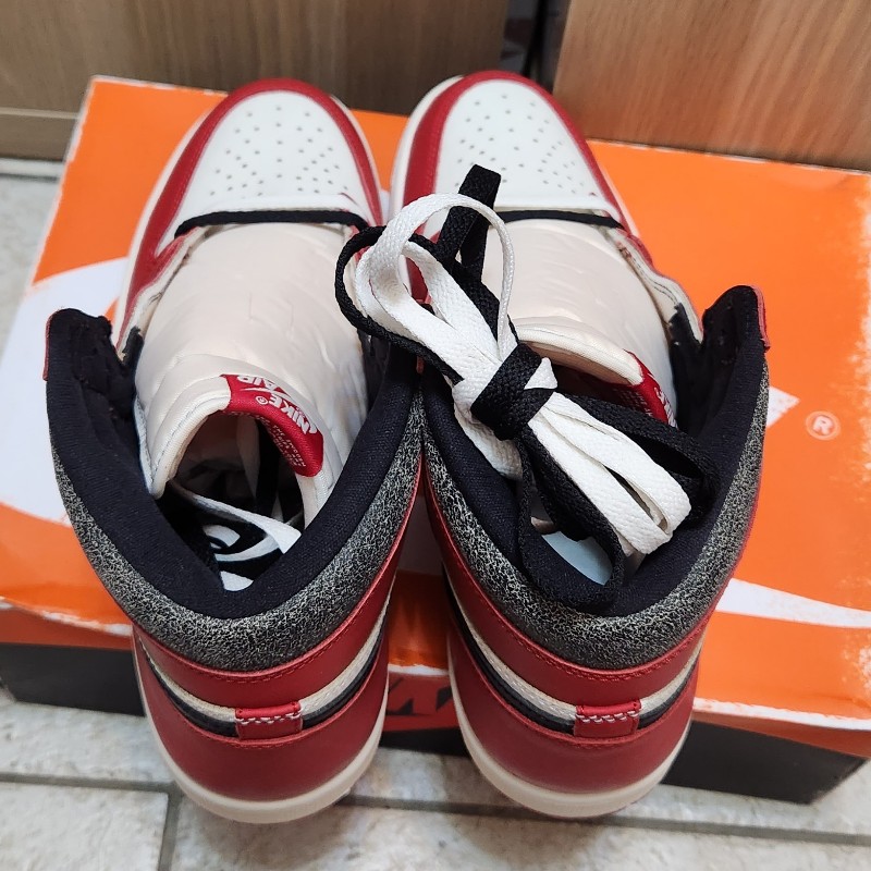 全新 Nike Air Jordan 1 Retro High OG 芝加哥 AJ1 全新未試穿落地 US11 附鞋盒鞋帶-8