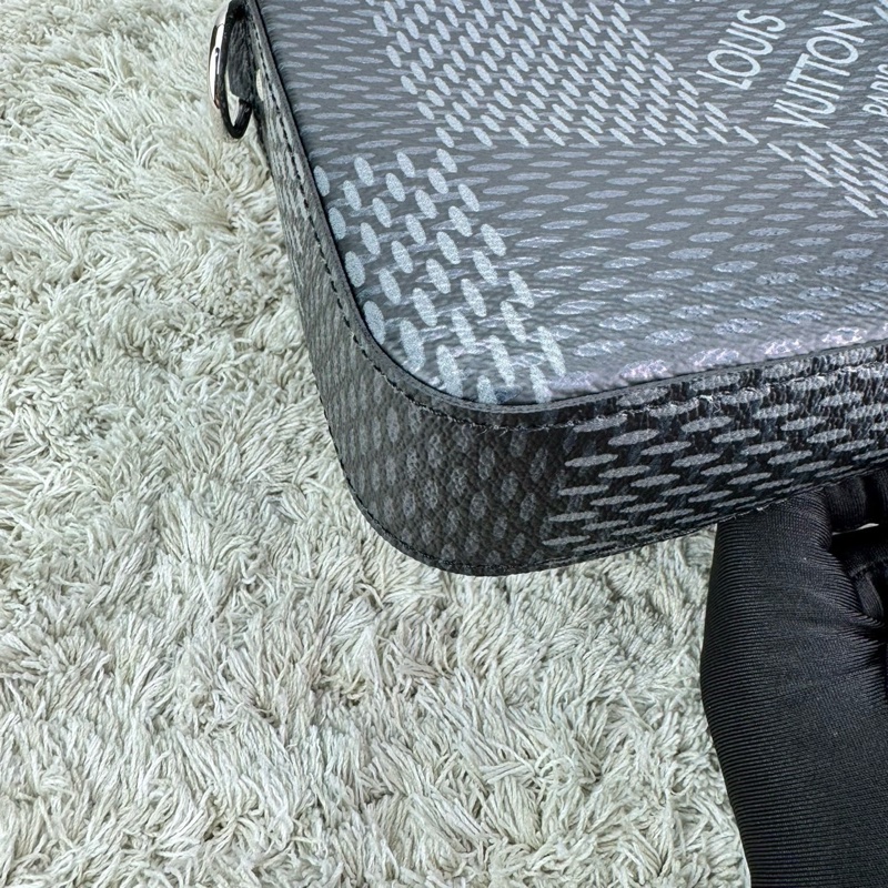 LV N50017 TRIO棋盤格LOGO Damier Graphite帆布男士三合一斜背郵差包(黑灰)  ⭕️晶片款⭕️近新閒置品⭕️-13