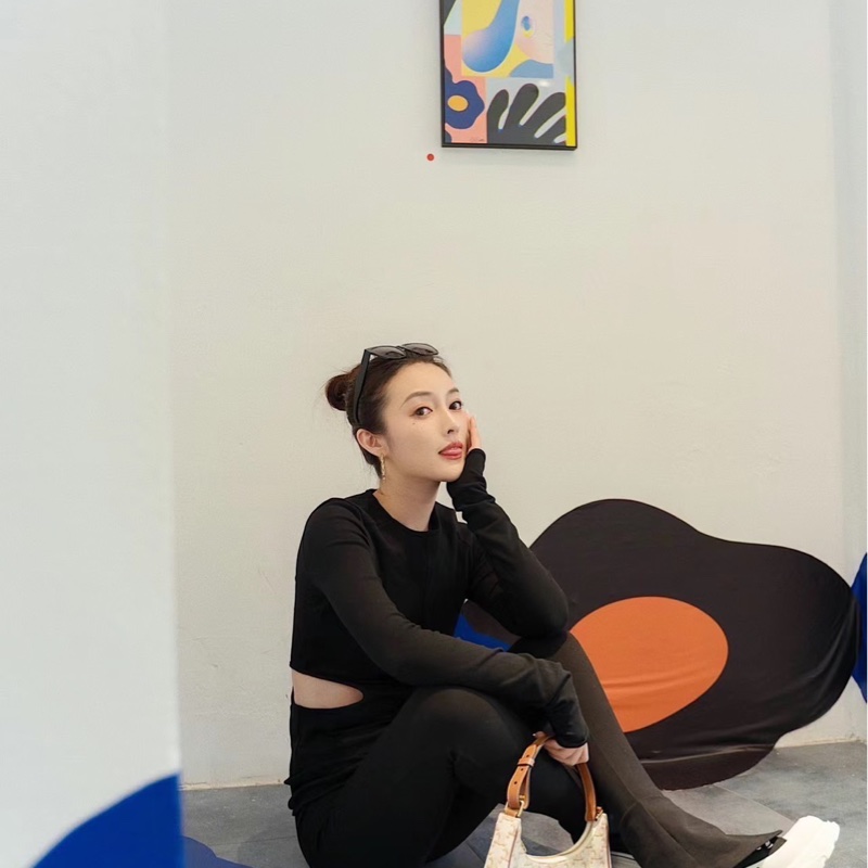 Celine Ava 復古老花腋下包 月亮包 白色-2