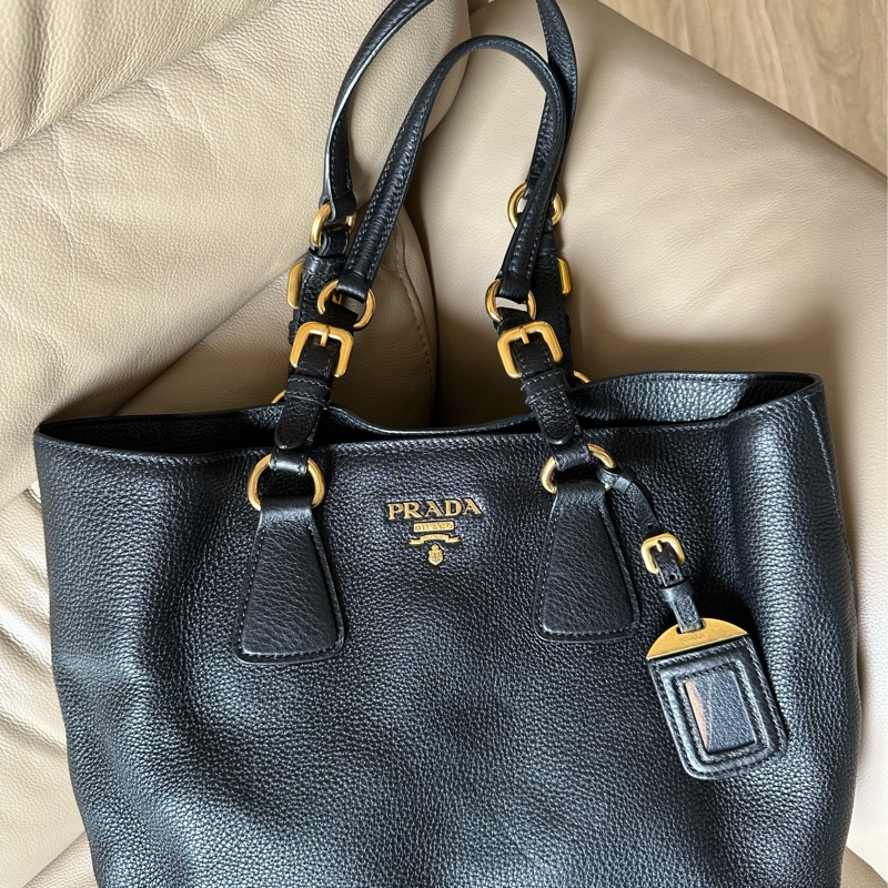 Prada復古荔枝皮Tote Bag-0
