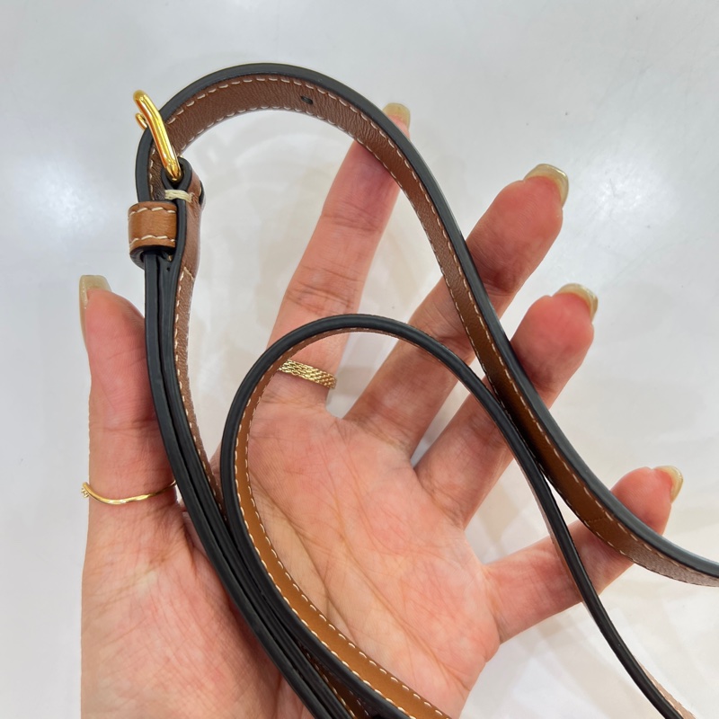 CELINE 白色老花圓餅包-10