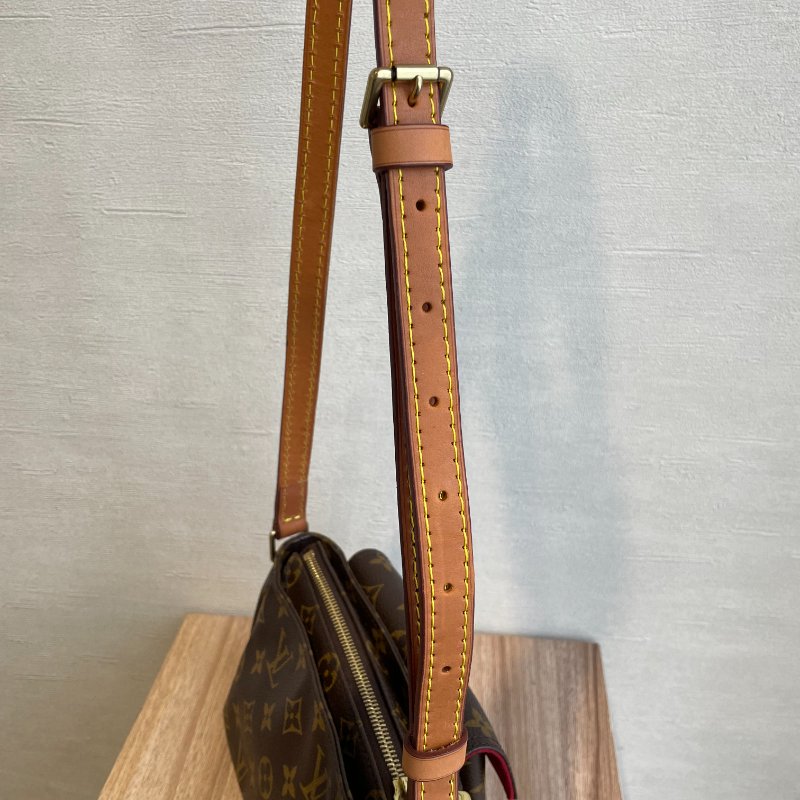 LV 豆腐包/小方包/斜背包-11