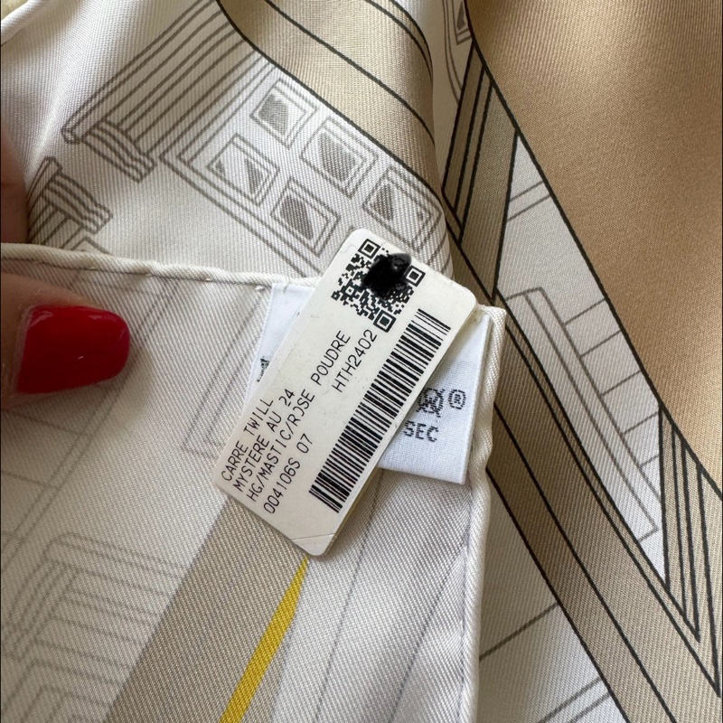 Hermès 90x90絲巾 24號之謎-14