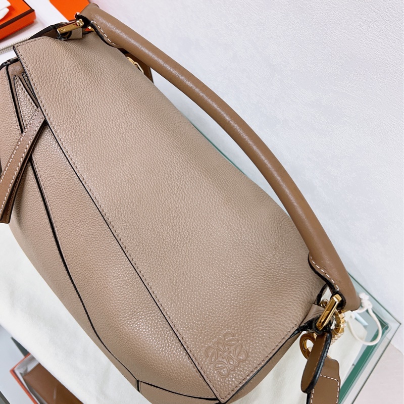 (已出❌) Loewe puzzle medium 幾何包 中號 沙色-2