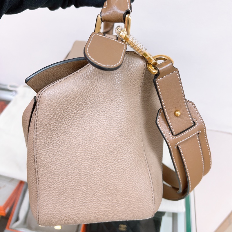(已出❌) Loewe puzzle medium 幾何包 中號 沙色-6