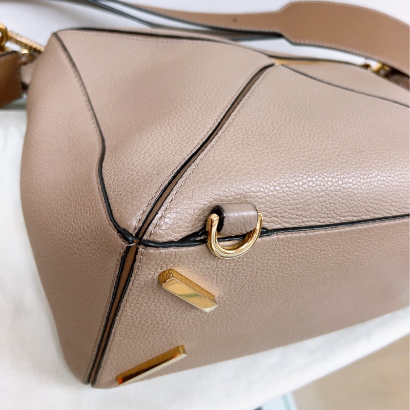 (已出❌) Loewe puzzle medium 幾何包 中號 沙色-10