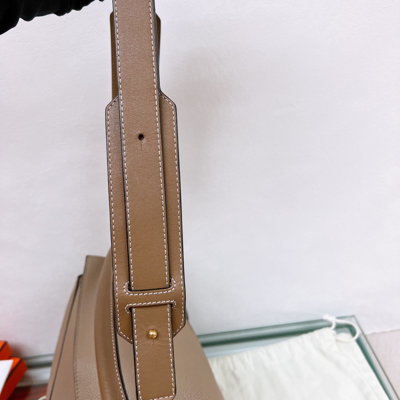 (已出❌) Loewe puzzle medium 幾何包 中號 沙色-16