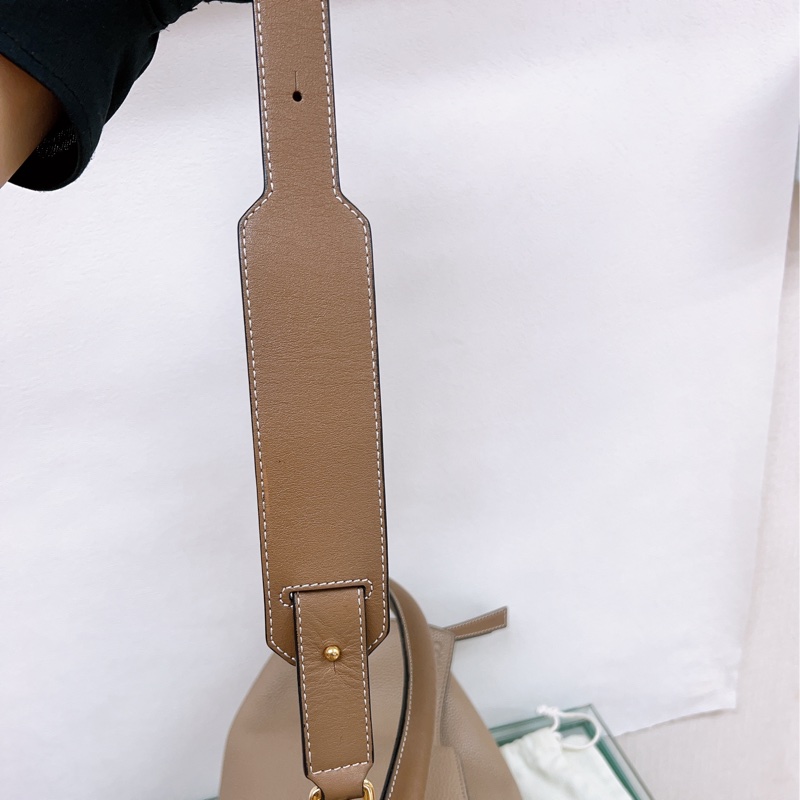 (已出❌) Loewe puzzle medium 幾何包 中號 沙色-17